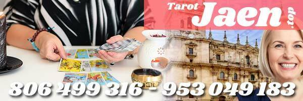Ventajas de contratar tarotistas y videntes en Jaén para leer el tarot